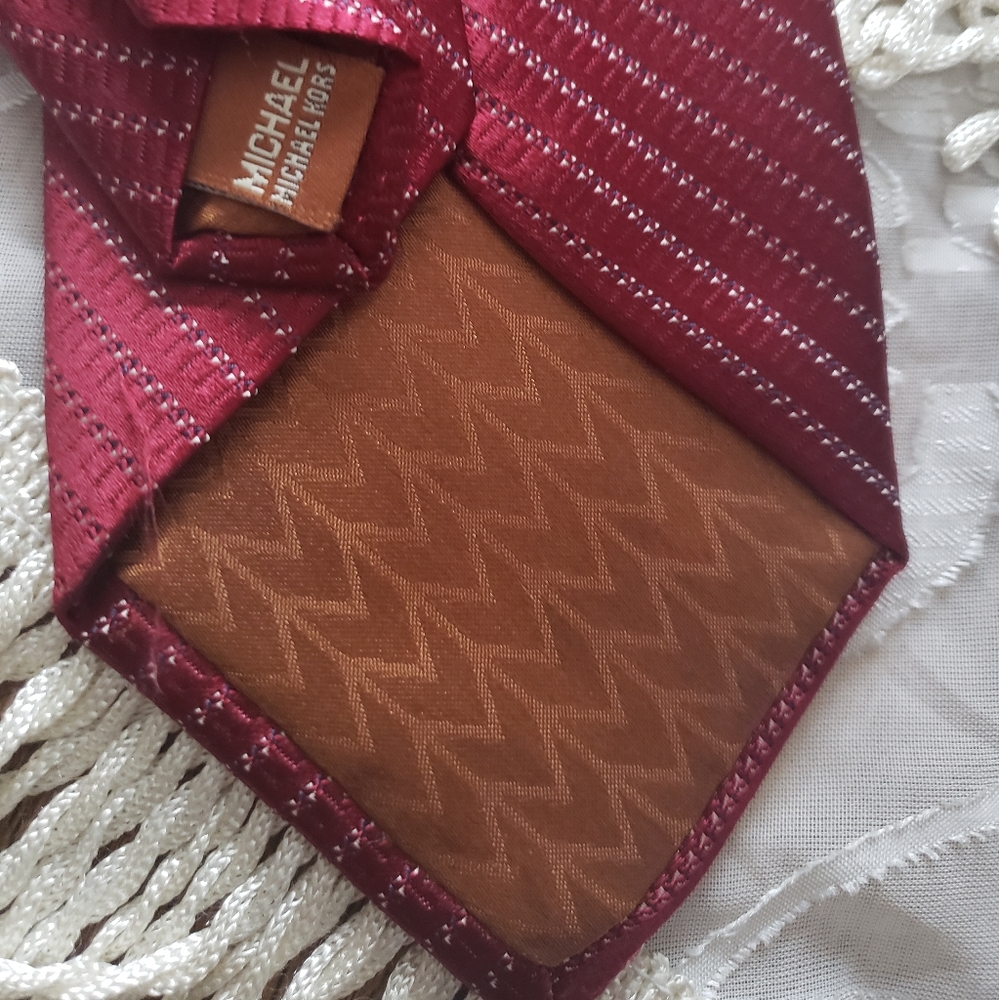 Michael kors neck tie